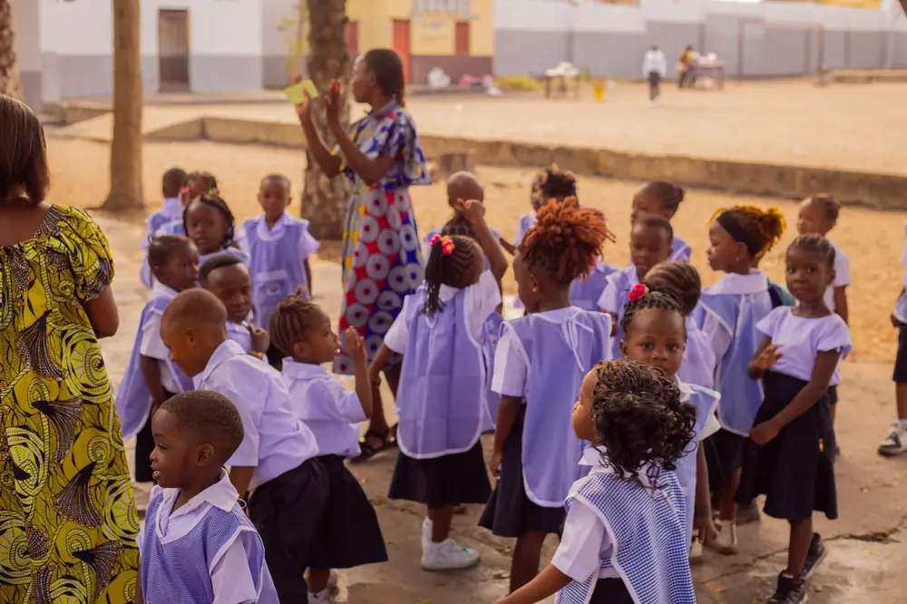 Ronde des enfants de la maternelle